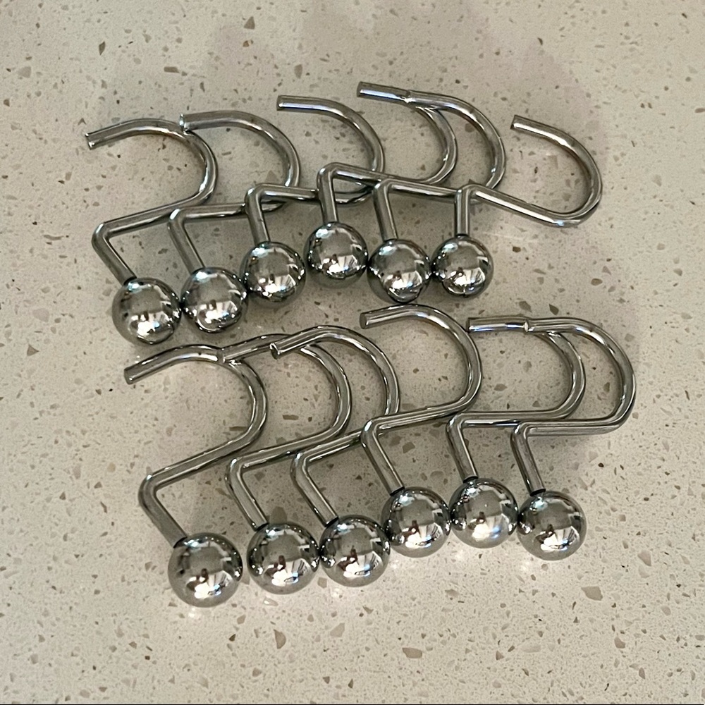 Like New Chrome Ball Shower Curtain Hooks